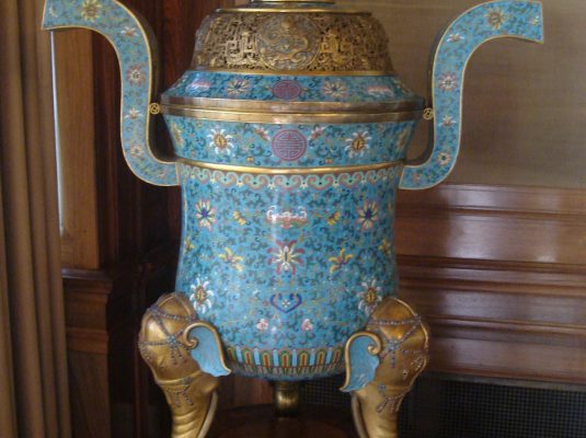 China - Vase 2 (Gifted in 1910) Photo Margareta Svensson
