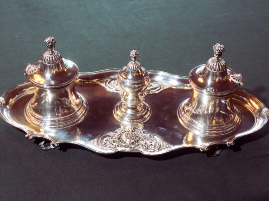 Silver inkstand, donated by Portugal in 1930